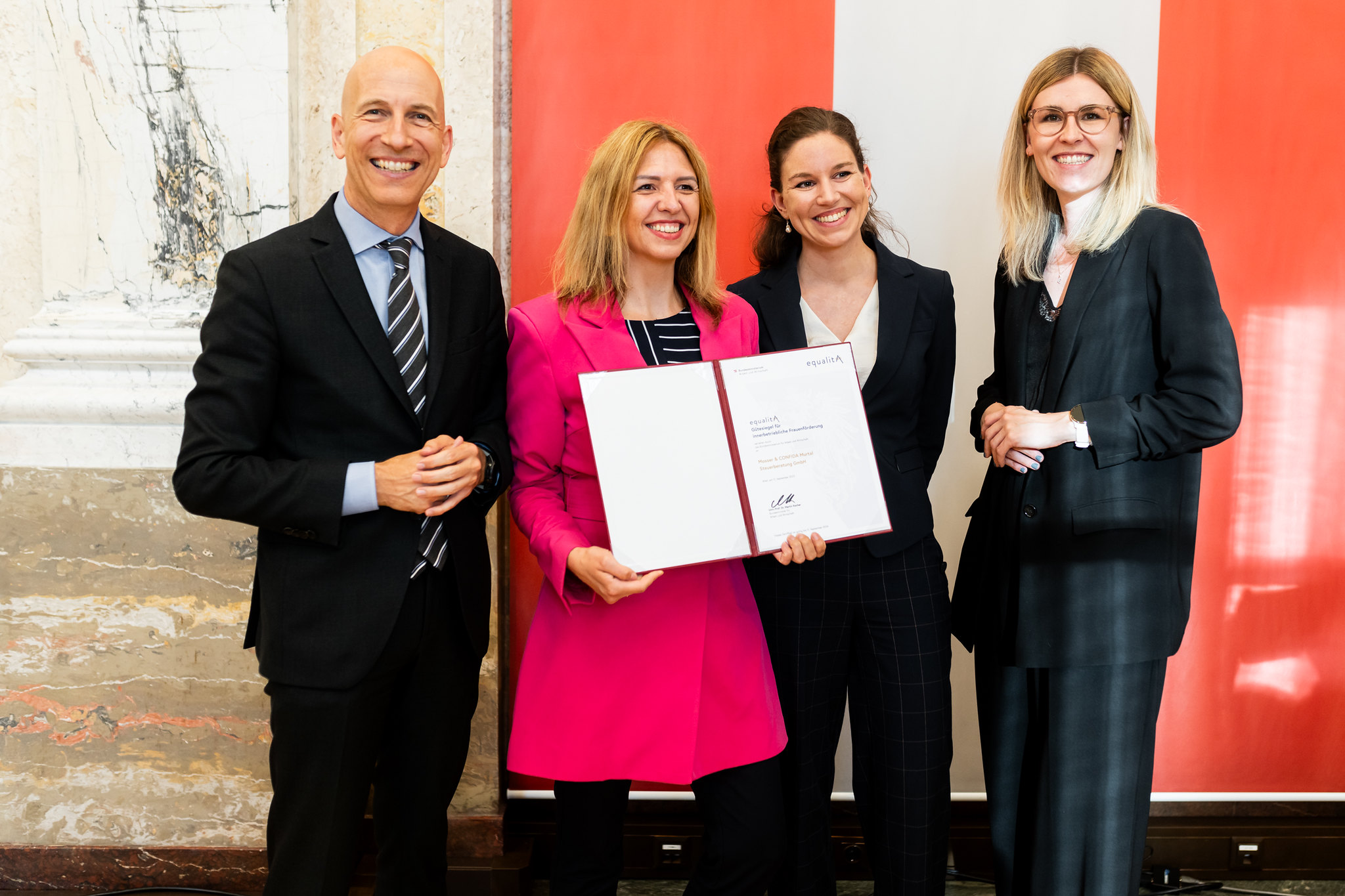 Frauenfreundliche Arbeitspolitik -