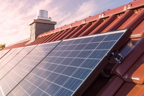 Foto: Dach mit Photovoltaikanlage